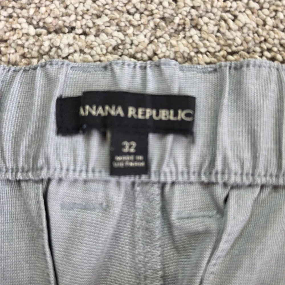 Banana Republic Performance Shorts Mens 32 Gray Stretch Golf Casual Tech Adult